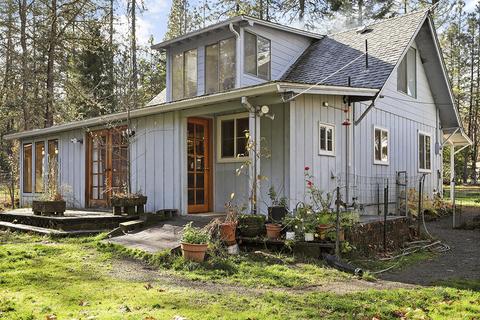 1775 E Fork Rd, Williams, OR 97544 photo 3