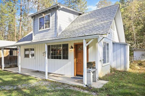 1775 E Fork Rd, Williams, OR 97544 photo 1