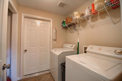 697 NE Shirley Ct, Bend, OR 97701 photo 15