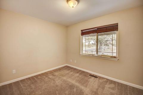 697 NE Shirley Ct, Bend, OR 97701 photo 8