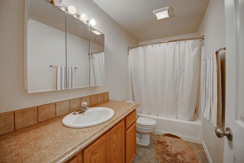 697 NE Shirley Ct, Bend, OR 97701 photo 7
