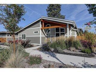 20292 Hardy Rd, Bend, OR 97703 photo 32