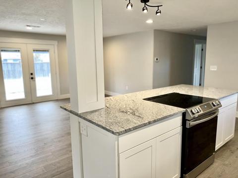 25 Comice Way, Eagle Point, OR 97524 photo 10