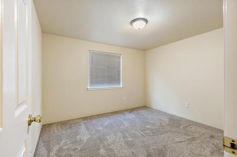 560 Barton Rd, Eagle Point, OR 97524 photo 23
