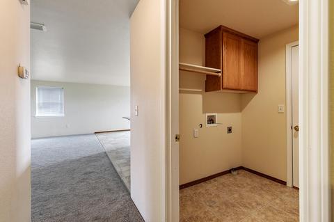 560 Barton Rd, Eagle Point, OR 97524 photo 29