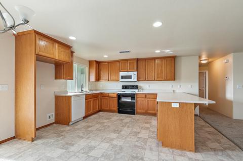 560 Barton Rd, Eagle Point, OR 97524 photo 14