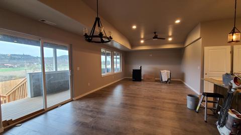 71 Hidden Valley Dr, Eagle Point, OR 97524 photo 10