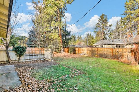 20352 Illahee Dr, Bend, OR 97702 photo 38