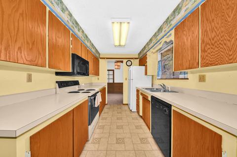 20352 Illahee Dr, Bend, OR 97702 photo 15