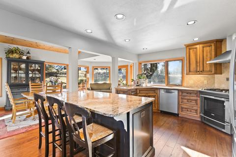 21575 Mcgilvray Rd, Bend, OR 97702 photo 11