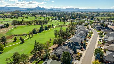 106 Pebble Creek Dr, Eagle Point, OR 97524 photo 34