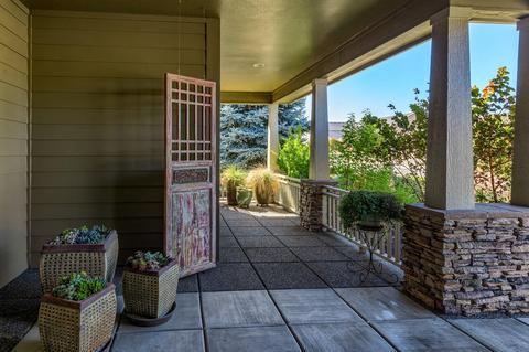 106 Pebble Creek Dr, Eagle Point, OR 97524 photo 8