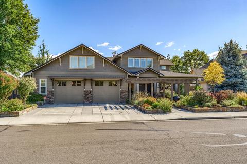 106 Pebble Creek Dr, Eagle Point, OR 97524 photo 2