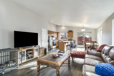 16463 Cassidy Dr, La Pine, OR 97739 photo 7