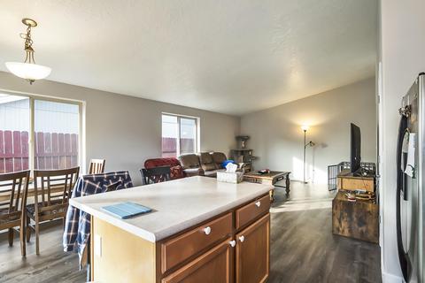 16463 Cassidy Dr, La Pine, OR 97739 photo 9