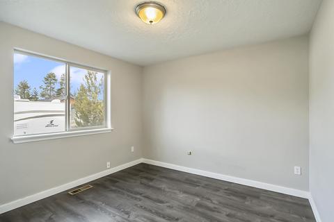 16463 Cassidy Dr, La Pine, OR 97739 photo 18