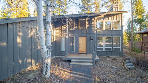 57792 Pyramid Mountain Ln, Sunriver, OR 97707 photo 2