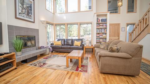 57792 Pyramid Mountain Ln, Sunriver, OR 97707 photo 4