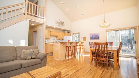 57792 Pyramid Mountain Ln, Sunriver, OR 97707 photo 22