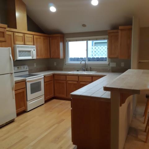 735 S Haskell St, Central Point, OR 97502 photo 7