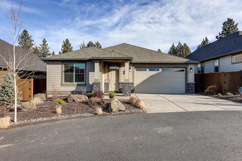 61012 SE Stari Most Loop, Bend, OR 97702 photo 1