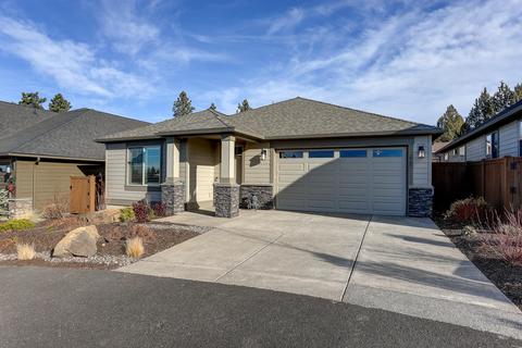 61012 SE Stari Most Loop, Bend, OR 97702 photo 3