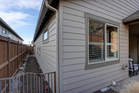 61012 SE Stari Most Loop, Bend, OR 97702 photo 29