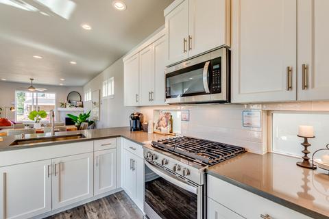 62703 Mcclain Dr, Bend, OR 97703 photo 4