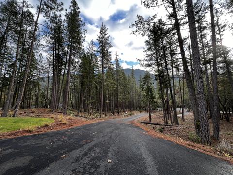 1422 Wetherbee Dr, Grants Pass, OR 97527 photo 30