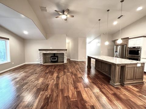 1422 Wetherbee Dr, Grants Pass, OR 97527 photo 10
