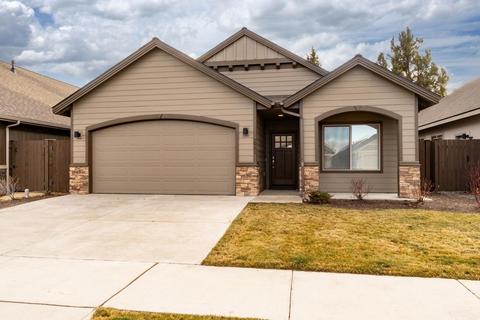 2951 NE Marea Dr, Bend, OR 97701 photo 2