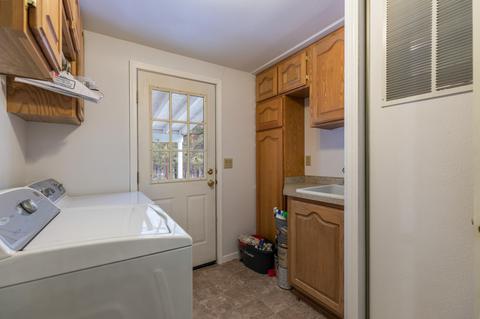 2014 Lasso Ct, La Pine, OR 97739 photo 12