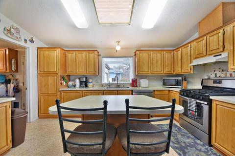 148 Eagle View Dr, Eagle Point, OR 97524 photo 9