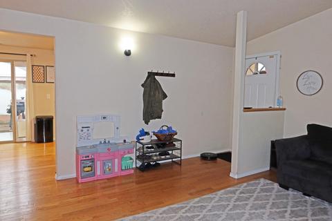 686 Andrea Way, Eagle Point, OR 97524 photo 8