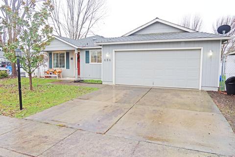 686 Andrea Way, Eagle Point, OR 97524 photo 26