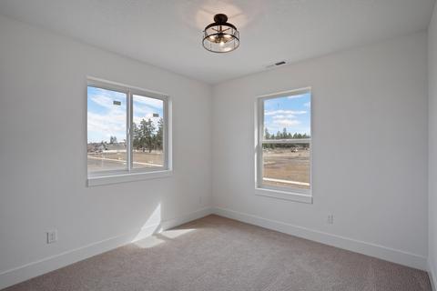 20492 Aberdeen Dr, Bend, OR 97702 photo 34