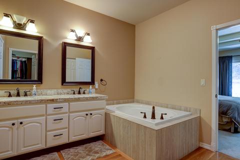 60725 Willow Creek Loop Loop, Bend, OR 97702 photo 4