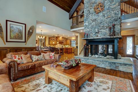 56457 Sunstone Loop, Bend, OR 97707 photo 5