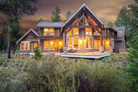 56457 Sunstone Loop, Bend, OR 97707 photo 2