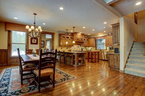 56457 Sunstone Loop, Bend, OR 97707 photo 10