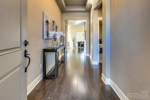 3779 NE Oakside Loop, Bend, OR 97701 photo 6