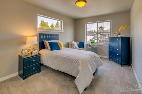 3012 NE Moreno Pl, Bend, OR 97701 photo 24
