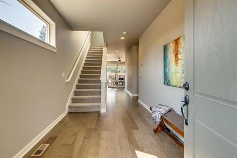 3012 NE Moreno Pl, Bend, OR 97701 photo 6