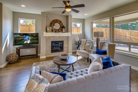 3012 NE Moreno Pl, Bend, OR 97701 photo 11