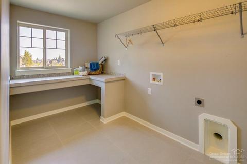 3012 NE Moreno Pl, Bend, OR 97701 photo 25