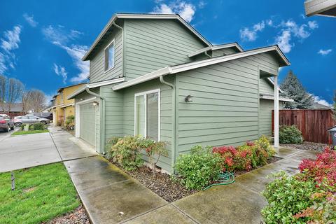 328 Live Oak Loop, Central Point, OR 97502 photo 3
