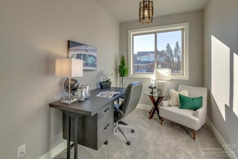 3003 NE Moreno Pl, Bend, OR 97701 photo 18
