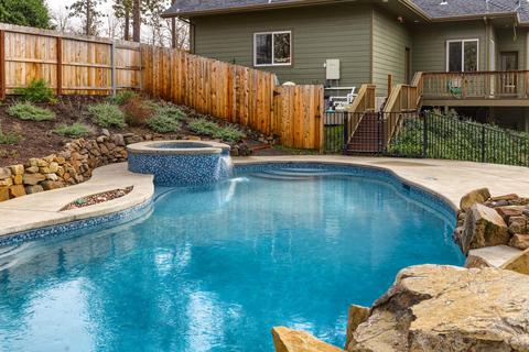 2707 Rogue River Dr, Eagle Point, OR 97524 photo 78