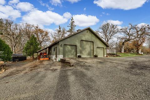 2707 Rogue River Dr, Eagle Point, OR 97524 photo 50