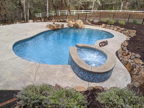 2707 Rogue River Dr, Eagle Point, OR 97524 photo 13
